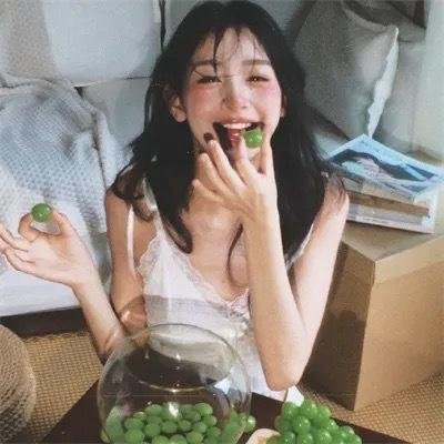 沉默一瞬